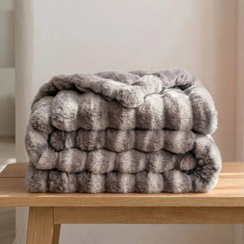 Plaid Nuage en fausse fourrure – Double épaisseur et extra chaud