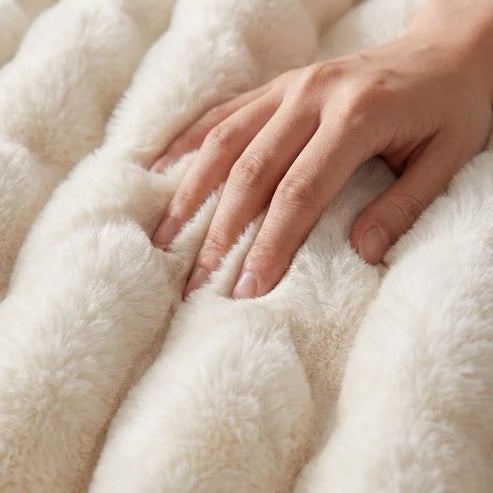 Plaid Nuage en fausse fourrure – Double épaisseur et extra chaud
