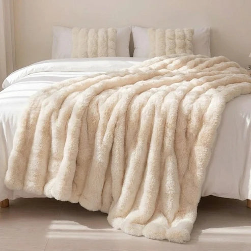 Plaid Nuage en fausse fourrure – Double épaisseur et extra chaud