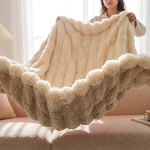 Plaid Nuage en fausse fourrure – Double épaisseur et extra chaud